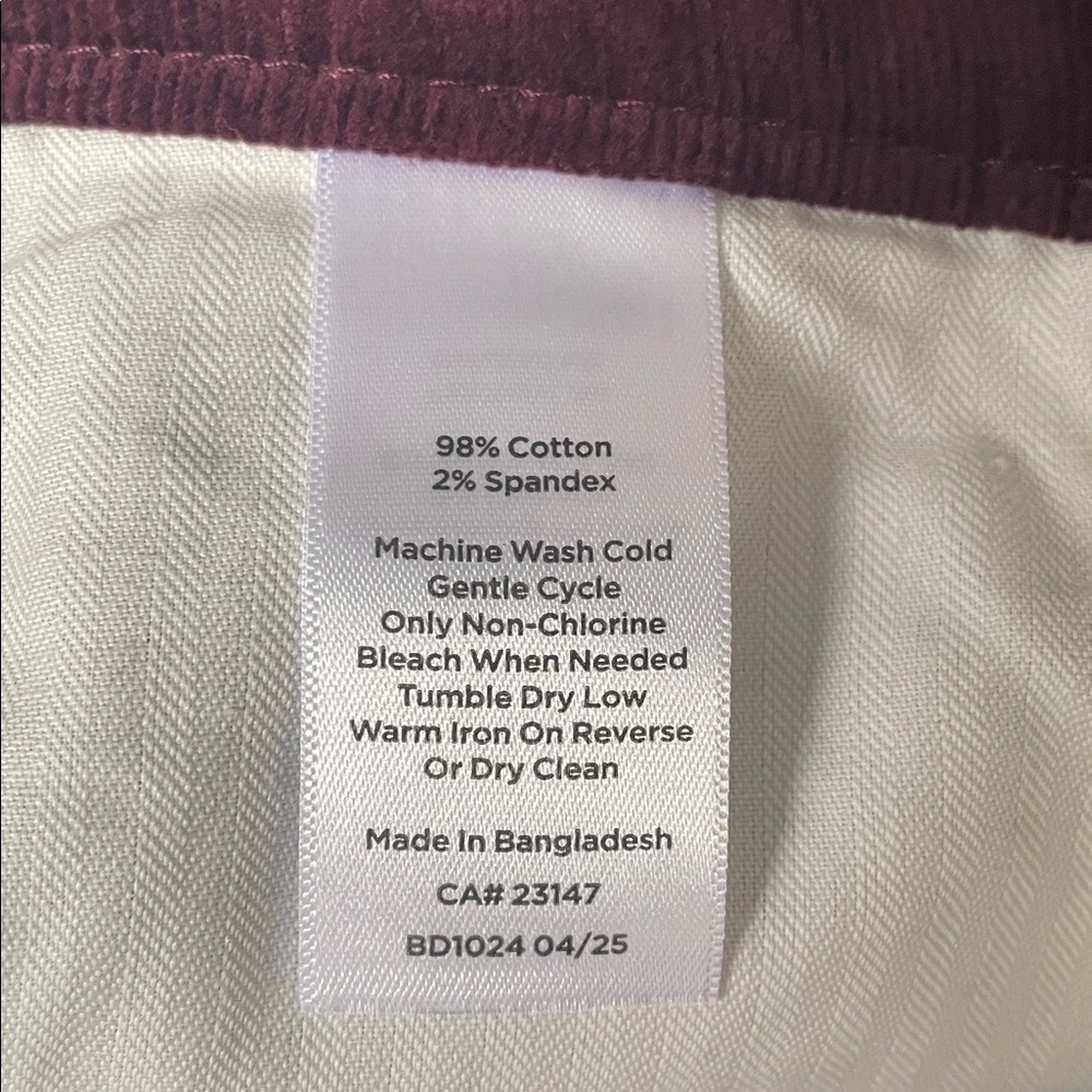 New Talbots Burgundy Straight Leg Curvy Slimming Corduroy Pants Size 16W - Picture 10 of 10